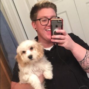 Meet your Posher, Makenzi